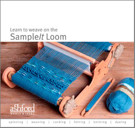 learn to weave on the SampleIt Loom