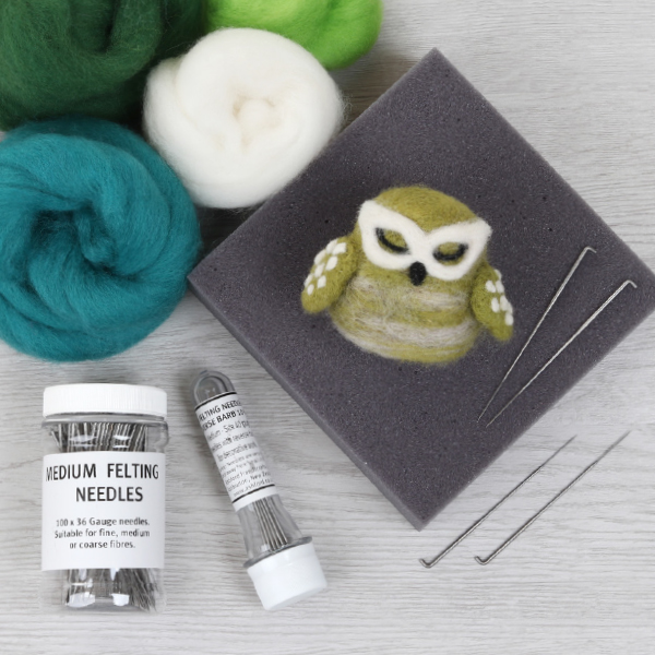 Felting needle and accessories