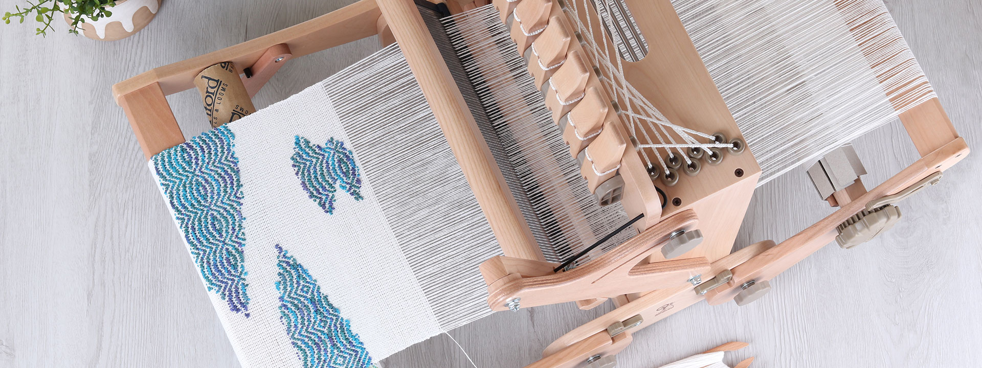 アッシュフォード卓上織り機　60 ニュージーランド Ashford Wheels and Looms